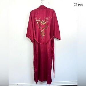 Vintage Lyre Bird Red Satin Embroidered Kimono Robe GUC
